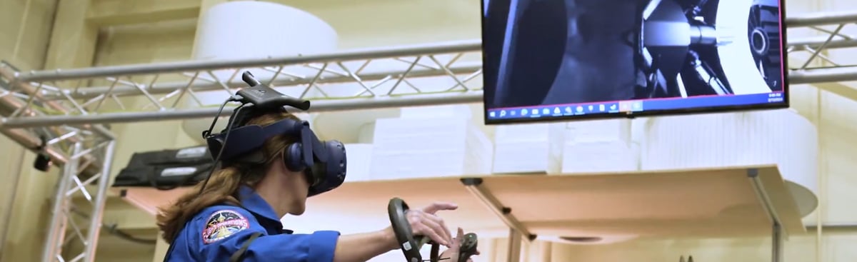 astronauts-vr